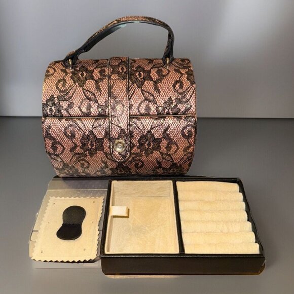 💍 Tuscan Designs Travel Jewelry Case | Pink & Black Lace | Elegant Gift for Her - Picture 2 of 8